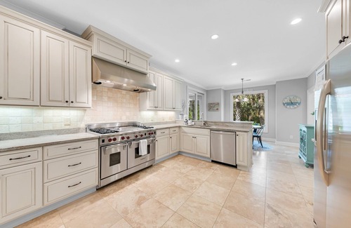 Seabrook Island House | Beach Elegant 4Br/4.5Ba Luxury Home! Includes Amenity Cards! Dog Friendly! Short 5" drive to beach!