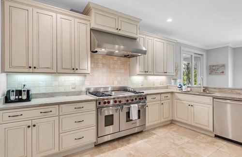 Seabrook Island House | Beach Elegant 4Br/4.5Ba Luxury Home! Includes Amenity Cards! Dog Friendly! Short 5" drive to beach!