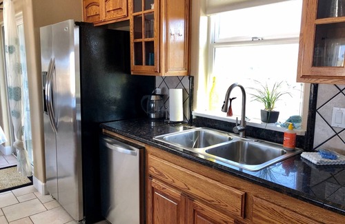 Bayshore House | Beach Front-Bay View.- Pool Access- Spacious-Relaxing-Pets. Great Spot!