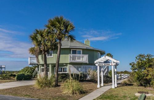 Beachwalk House | Beach Front Harbor Island