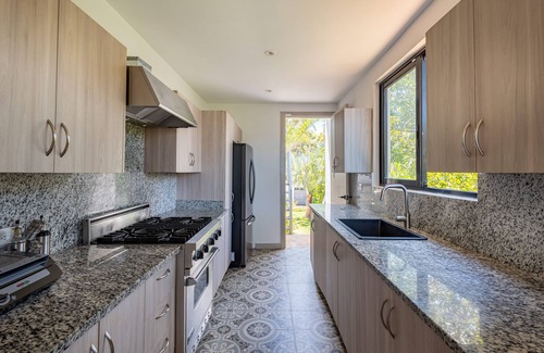 Las Terrenas Ski Chalet | BEACH FRONT- NEW VILLA - for 12 guests -4 rooms. Fully equiped