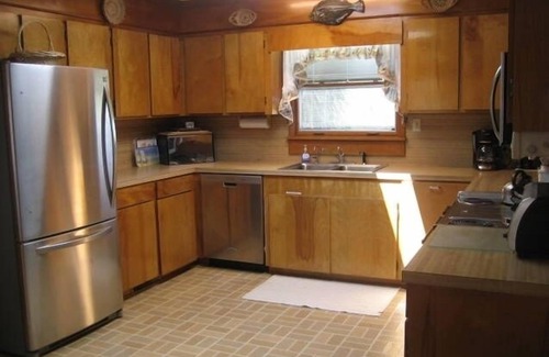 Debordieu Colony House | BEACH FRONT with PRIVATE WALKWAY, Pet-friendly. Minimum 7 nights, Sat-to-Sat