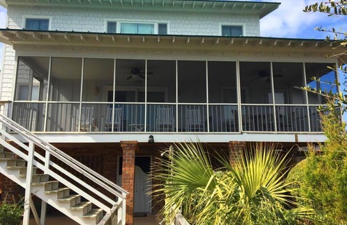 Debordieu Colony House | BEACH FRONT with PRIVATE WALKWAY, Pet-friendly. Minimum 7 nights, Sat-to-Sat