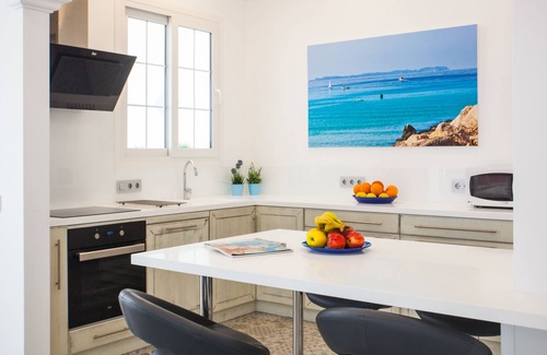 Colonia Sant Jordi House | Beach House Sa Torre, 90mtrs from Sea.