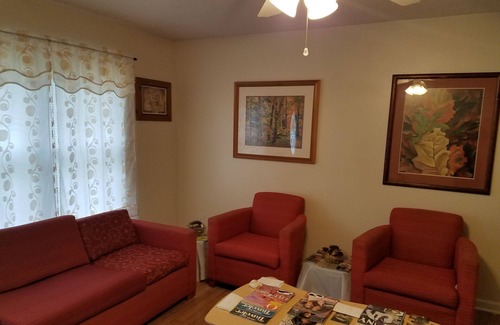 Conway House | Beach Life Without The Beach Price 20 minutes from Myrtle Beach