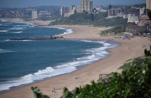 Amanzimtoti House | Beach Retreat Guesthouse