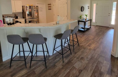 Foley House | Beach, Theme park(OWA), boat launch, shopping