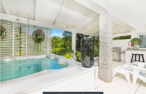 Puerto Bahia Condo | BEACH VIEW 2BDRM/JACUZZI