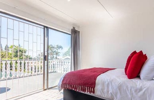 Ballito House | Beach Villa With Pool - Short Walk to the Beach