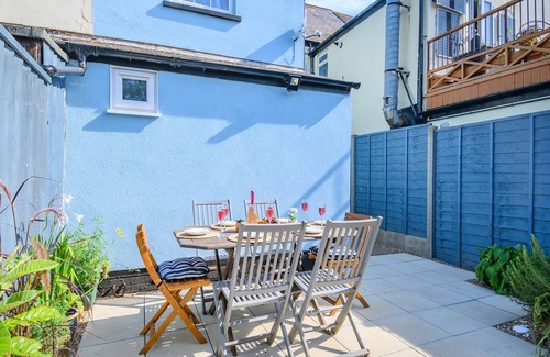 Felixstowe Cottage | Beachcombers Retreat