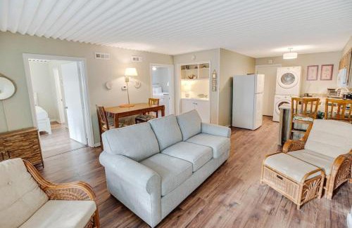 Litchfield by the Sea Villa | Beaches and Waves Two Bdrm Resort View 1st Floor