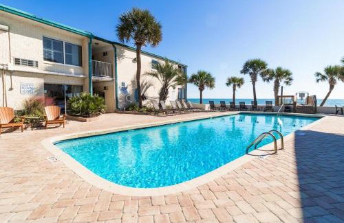 Litchfield by the Sea Apartment | Beaches and Waves Resort View 2nd Floor