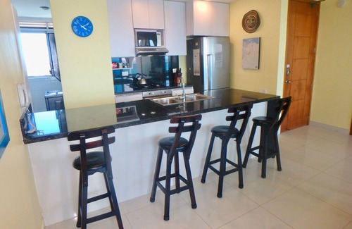 El Cabrero Apartment | Beachfront 2BR Apt with Pool, Fabulous Balcony & Sea Views, Steps To Old City