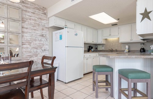 Orange Beach Condo | "BEACHFRONT" 4th Floor Condo ~ Phoenix East ~ Balcony ~ ORANGE BEACH OCEANFRONT