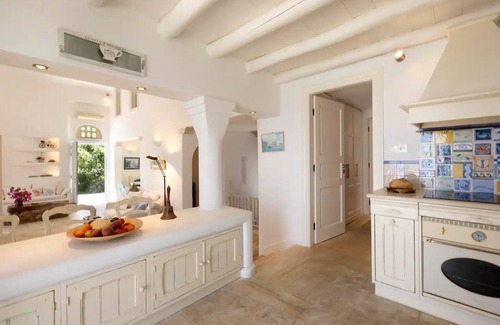 Steniai Villa | Beachfront Andros Retreat | Villa Stenies Thalassa | Private Pool | 4 bedrooms.