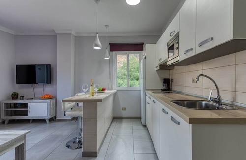 Playa de Mogan Apartment | Beachfront Apartment in Playa de Mogán