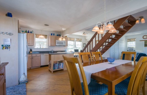 East Sandwich House | Beachfront Bliss on Spring Hill