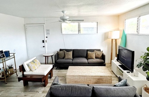 Ewa House | Beachfront Bungalow with Gated Entry and Pet Friendly