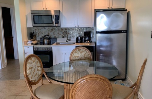 Old Town Resort | BEACHFRONT-Coconut Beach Resort, 7 nights, May 10-17, or May 31-June 7, only.