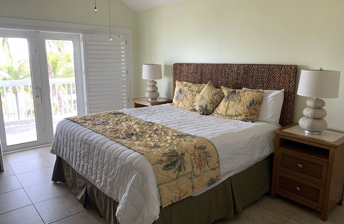 Old Town Resort | BEACHFRONT-Coconut Beach Resort, 7 nights, May 10-17, or May 31-June 7, only.