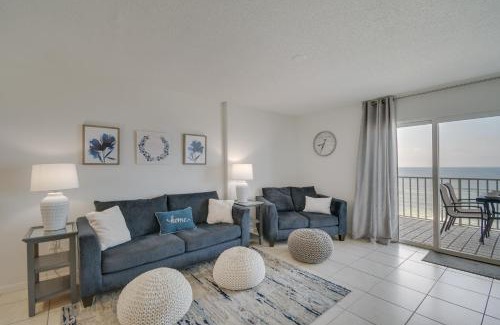 Gulf Shores Apartment | Beachfront Condo in Gulf Shores with Pool Access!