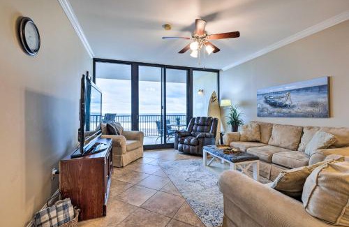 Dauphin Island Apartment | Beachfront Dauphin Island Condo Pool Access!