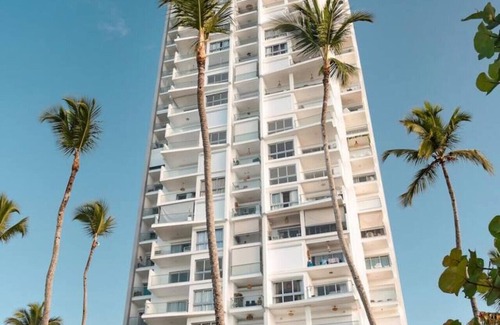 Juan Dolio - El Pueblo Apartment | Beachfront FL21 Con Tina Aquarella