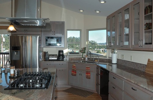 Bayshore House | Beachfront Home Handicap Accessible With Elevator, Hot Tub, Sauna and 2 Masters