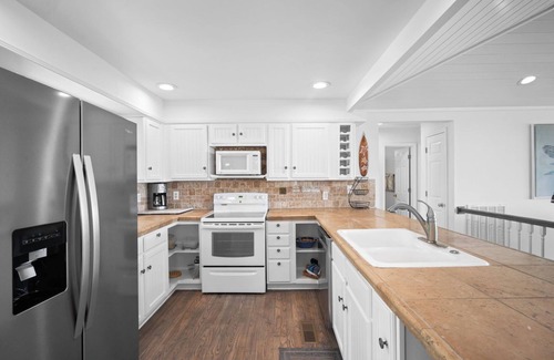 Beaufort House | Beachfront Home, Oceanfront, Dog Friendly - 710 Silverside