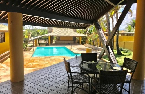 Jaua House | Beachfront house in the Interlagos Condominium. Comfort, space and safety.