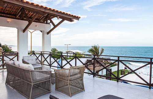 Jacauna House | Beachfront house with private pool. Comfort and charm on the coast of Ceará