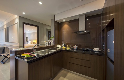 Son Tra Apartment | Beachfront Luxury Apartment/Rooftop pool/Altara building/Da Nang