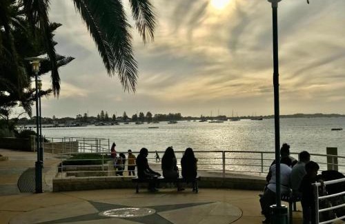 Rockingham Apartment | Beachfront Nautilus