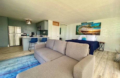 Hauula Apartment | Beachfront & Oceanviews - New Furnishings