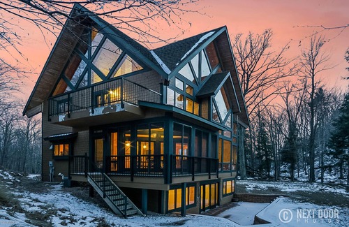 Mears House | Beachfront Private Lake Michigan