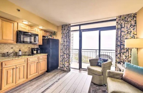 Briarcliffe Acres Condo | Beachfront Resort Condo w/Lazy River & Pools.