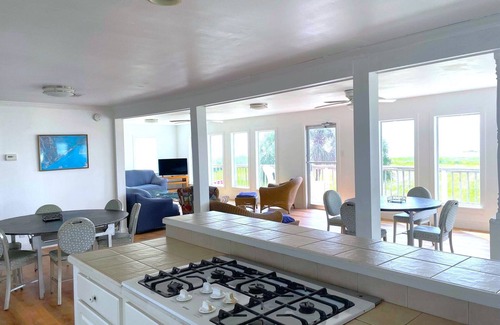 Grand Isle House | Beachfront Redfish- Coastal Realty Group