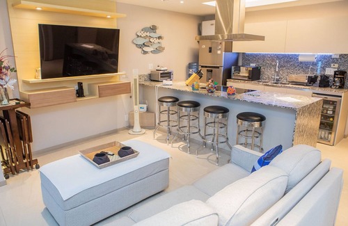 Ixtapa Apartment | Beachfront, spectacular ocean views, gorgeous pools, one bedroom Open Concept