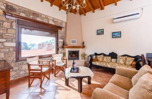 Ormos Koumeikon House | Beachfront Stone House - Samos Seaview Retreat