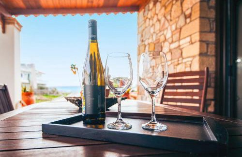 Ormos Koumeikon House | Beachfront Stone House - Samos Seaview Retreat