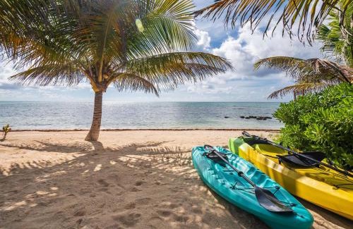 Soliman Bay Villa | Beachfront Tankah 3 villa for 18 guests!