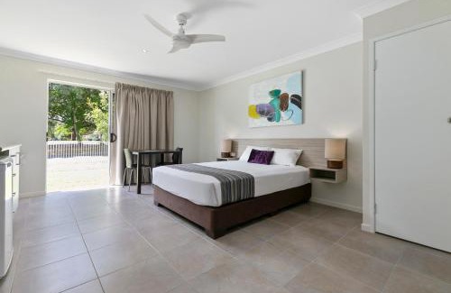 South Mackay Hotel | Beachside Boutique Motel Mackay
