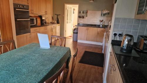 Herne Bay House | Beachside Family Home Sleeps 8 with Parking