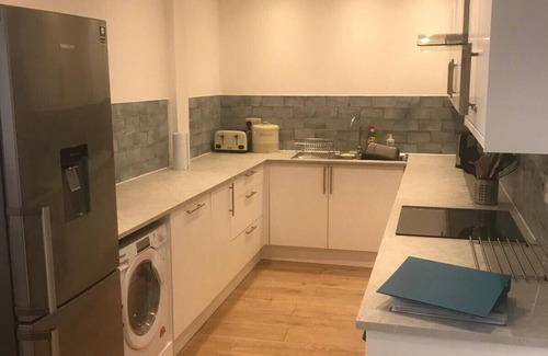 Broadstairs Apartment | Beachside Mews - Brand Newly Refurbished Apartment By The Beach