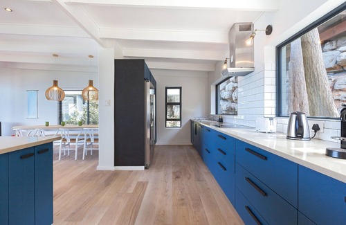 Cape Peninsula Villa | Beachtown villa with breathtaking view