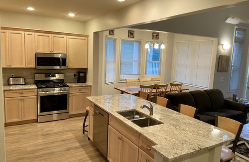 Michigan City House | Beachwalk Excellent Location Near Lake Michigan