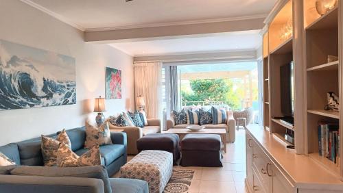Robberg Beach Apartment | Beachy Head Hideaway 5 Pool Robberg 5 Beach