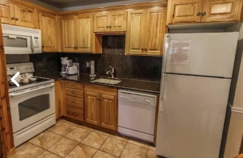 Garden City Apartment | Bear Lake Ideal Beach Resort namazing family friendly resort,right on the beach!