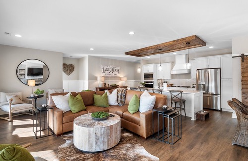 Crane Hill House | Bear Pen Branch: 4 BR, 3.5 BA House in Crane Hill, Sleeps 8