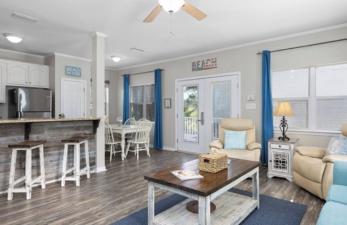 Ono Island House | Bear Point Has It All – A Pet-Friendly Getaway!